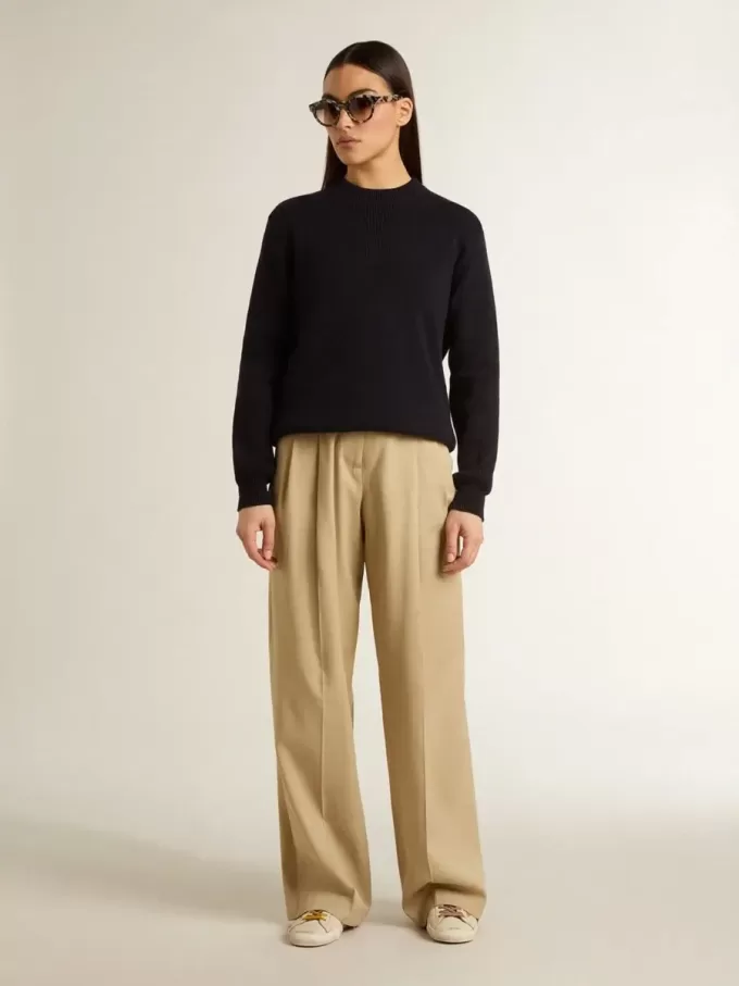 True-Star voor dames in wit nappaleer met gouden ster en beige suède hielstuk.