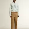 True-Star voor heren in wit nappaleer met gouden folie-ster en beige suède hielstuk.
