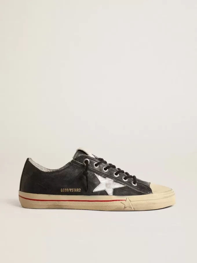V-Star LTD in blauw leer met zilverkleurige metalen leren ster