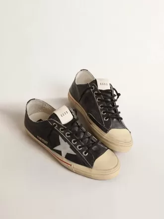 V-Star LTD in blauw leer met zilverkleurige metalen leren ster