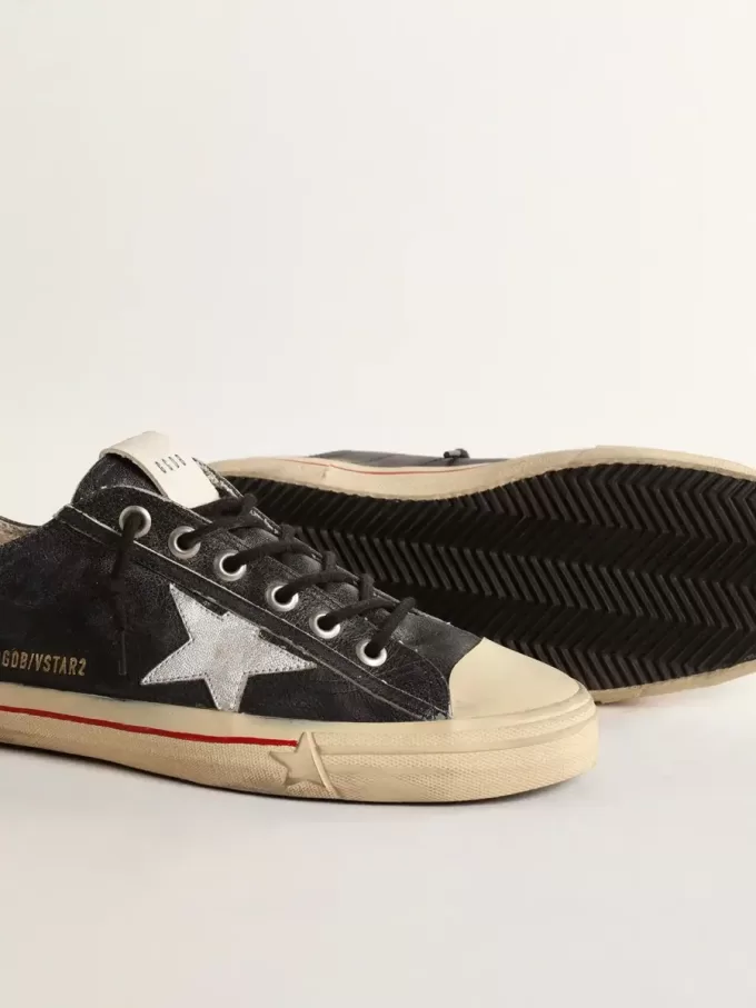 V-Star LTD in blauw leer met zilverkleurige metalen leren ster
