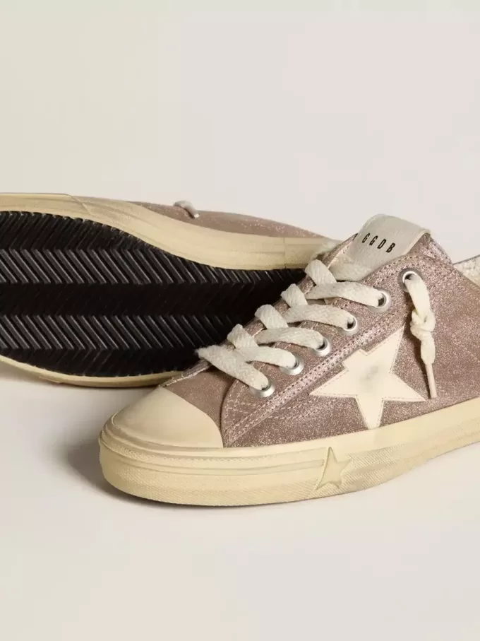 V-Star voor dames in lichtbruin metallic suède met crèmekleurige leren ster