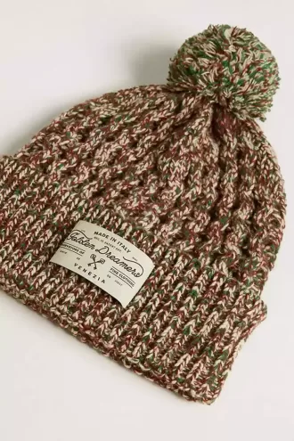 Veelkleurige wollen muts met pompon