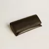 Vierkante Panthos-zonnebril met beige montuur en gouden details