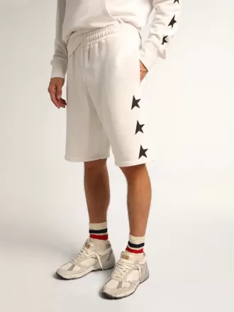 Vintage witte bermuda voor heren met contrasterende zwarte sterren