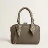 Vita-tas in saliegroen leer met gouden details