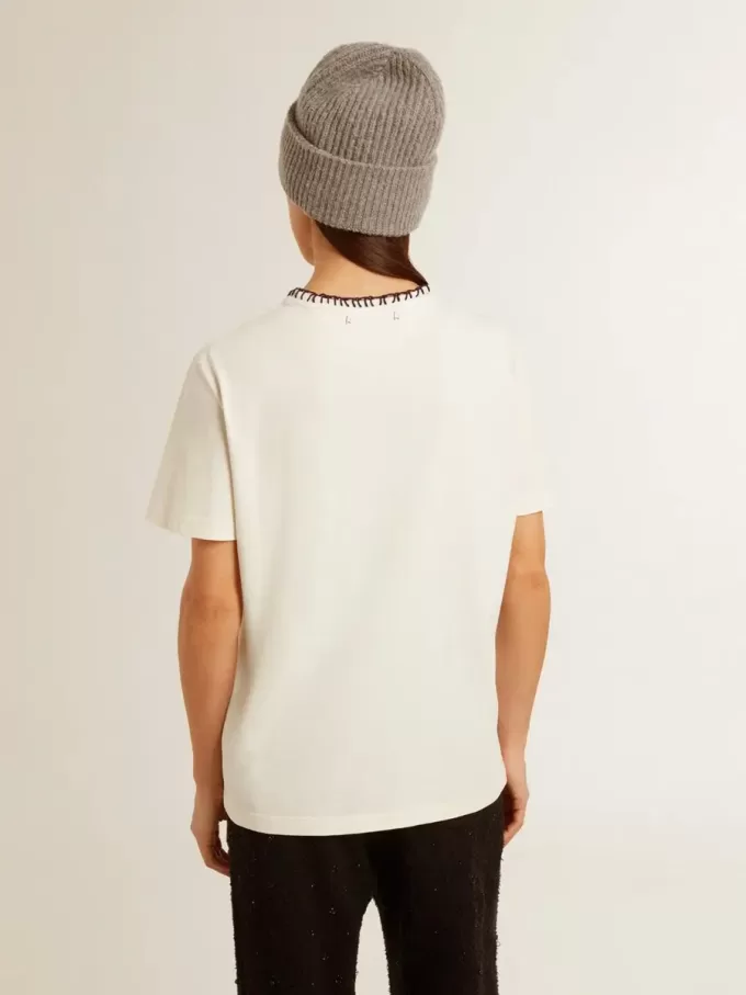 Wit katoenen T-shirt voor dames met handborduursels