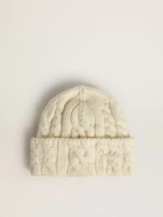 Witte wollen muts met borduursel