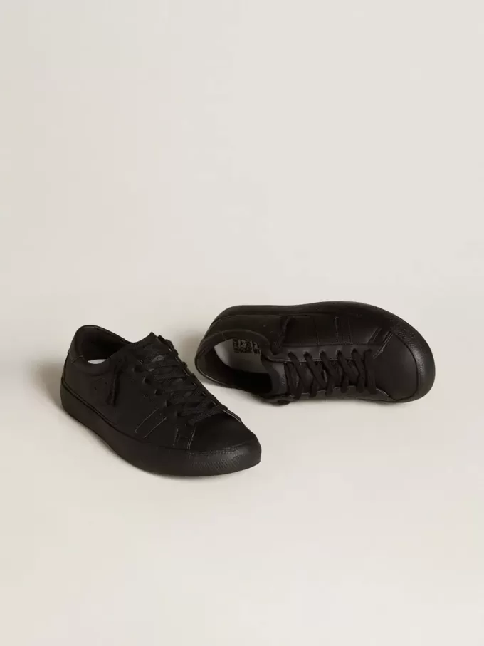 Yatay Model 1B duurzame sneakers met bio-based bovenwerk en zwarte Y