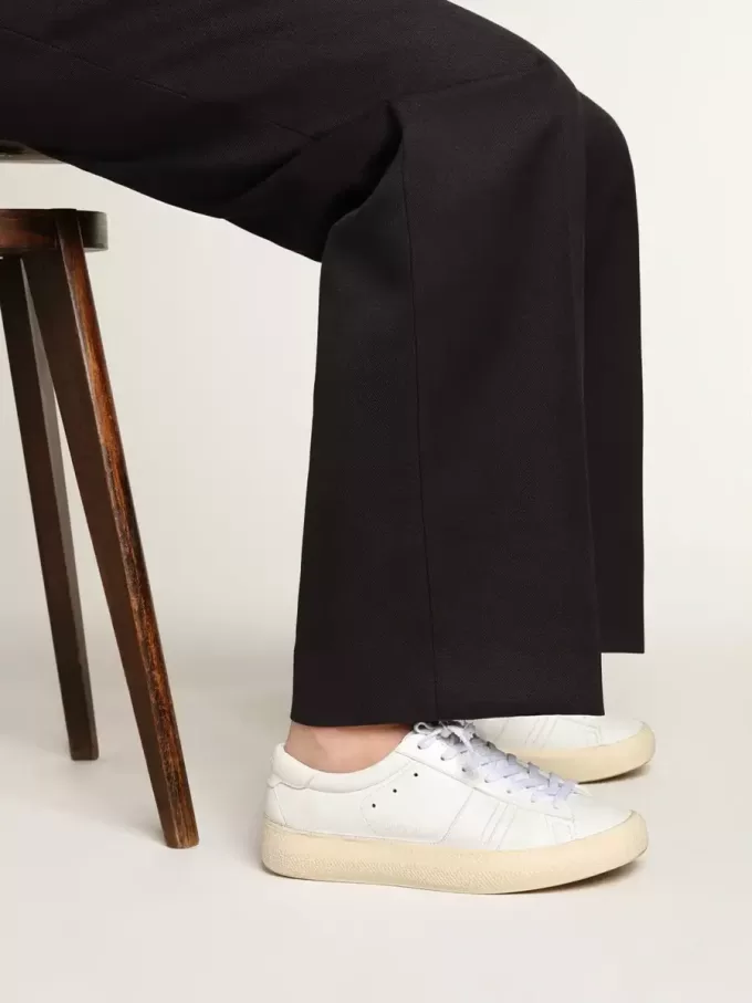 Yatay Model 1B duurzame sneakers met wit bio-based bovenwerk en witte Y