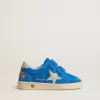 Young Ball Star in lichtblauw suède met grijze nubuck ster en hielstuk