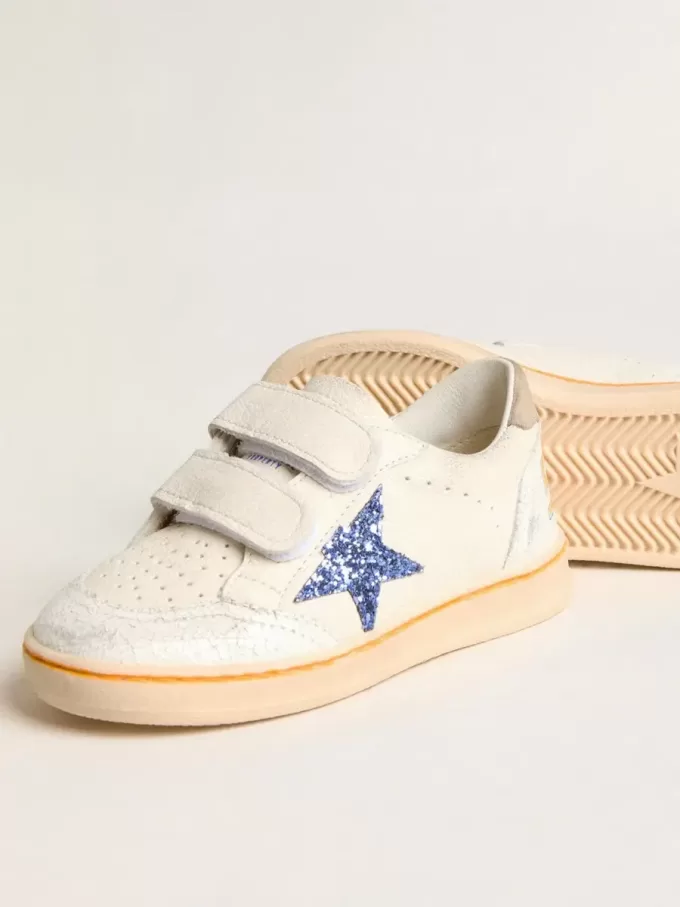 Young Ball Star met blauwe glitterster en beige suède hielstuk