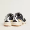 Young Lightstar in blauw leer en mesh met grijze leren ster