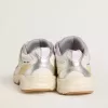 Young Lightstar in wit leer en mesh met witte leren ster