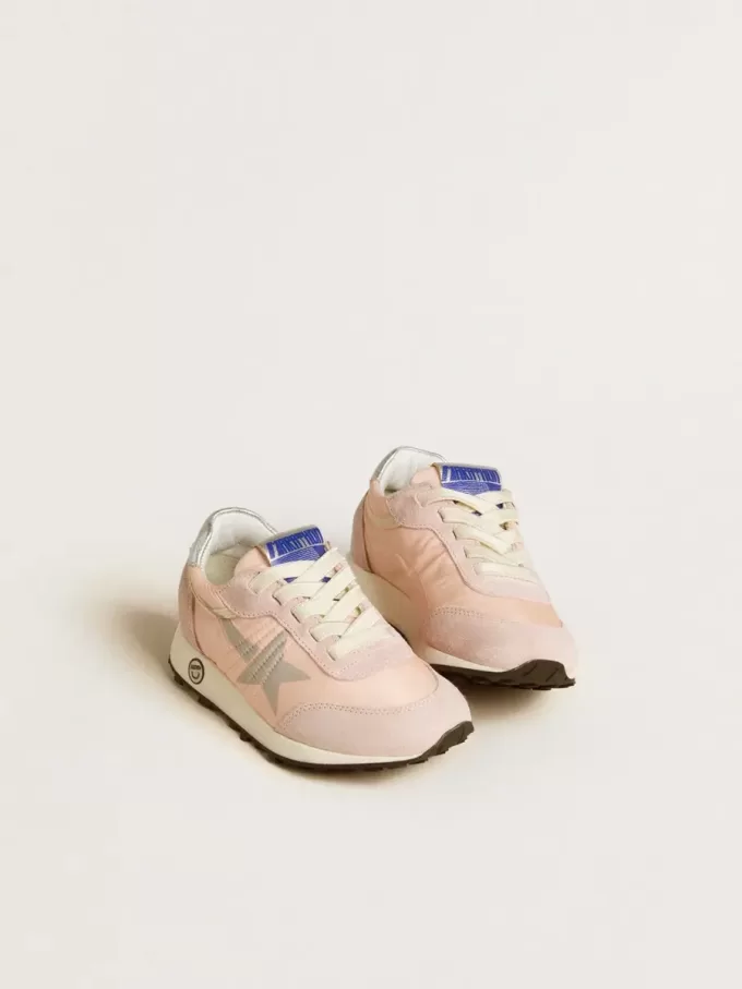 Young Marathon in roze nylon met opgedrukte ster en leren hielstuk