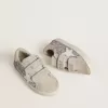Young Old School in zilver en roze glitter met witte leren ster