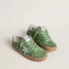 Young Super-Star in groen suède met babyblauwe ster en hielbandje