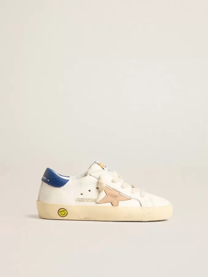 Young Super-Star van nappaleer met een beige ster en blauwe hiellip.