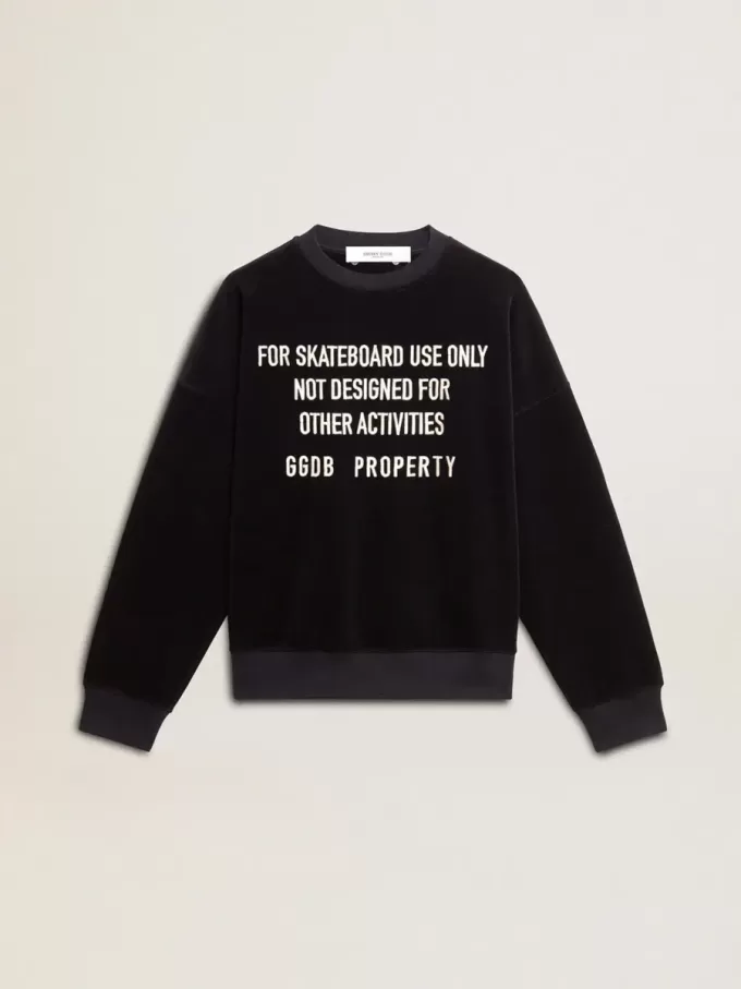 Zwart sweatshirt met ronde hals en geborduurde letters