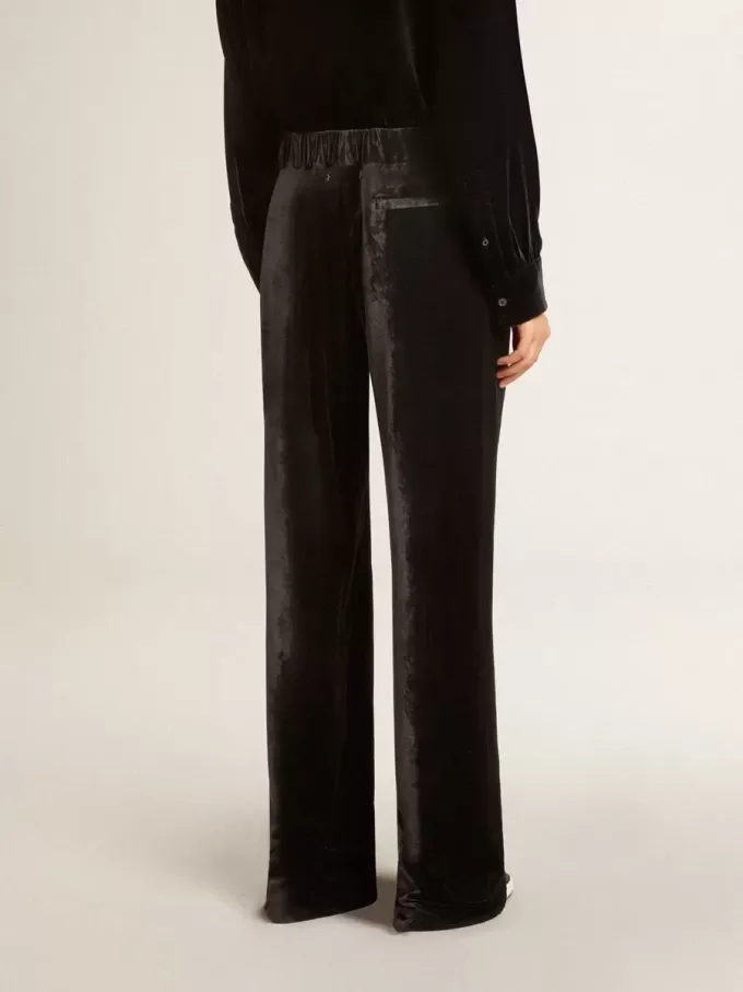 Zwarte broek met fluweeleffect