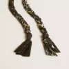Zwarte gevlochten stoffen bedeltje met messing ketting