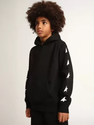 Zwarte hoodie voor jongens met contrasterende witte sterren