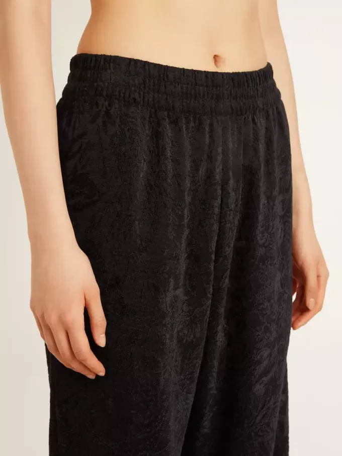 Zwarte joggingbroek voor dames met een ton sur ton toile de jouy-print