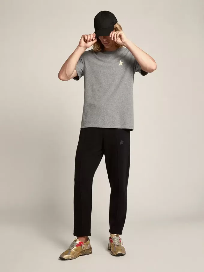 Zwarte joggingbroek voor heren met ster op de voorkant