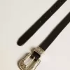 Zwarte riem van gewassen leer met zilverkleurige gesp